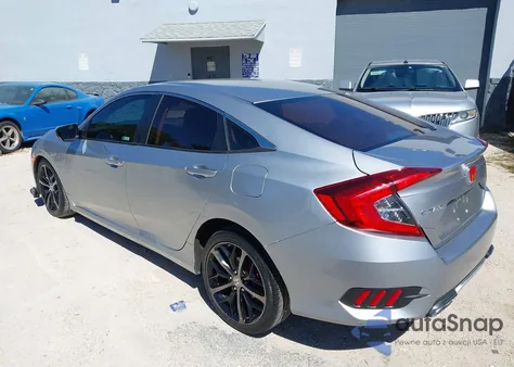 2018 Honda Civic z USA, uszkodzony, nr VIN 2HGFC2F59JH55426